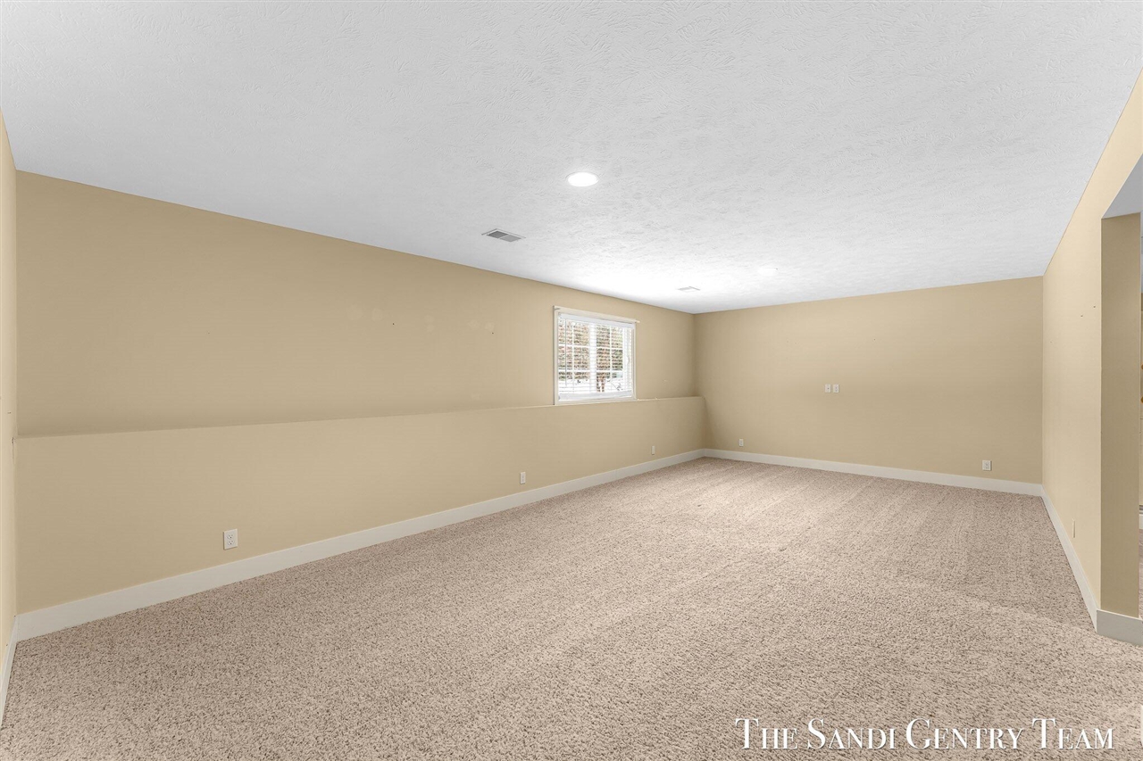 601 Lakeview Lane UNIT&nbsp;1, Spring Lake, MI, 49456-1795