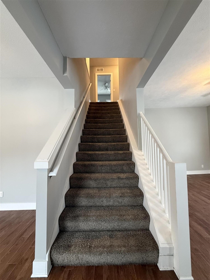 710 Logan Street, Grand Rapids, MI, 49503-5529