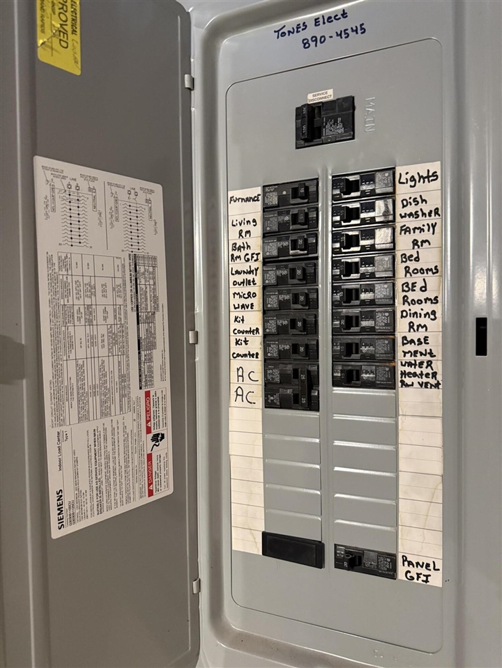 710 Logan Street, Grand Rapids, MI, 49503-5529