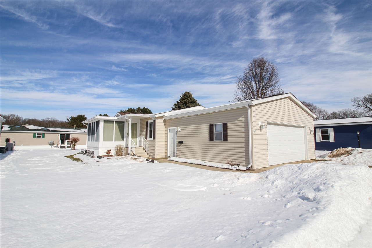 19954 Houghton Street, Detroit, MI, 48219 1255