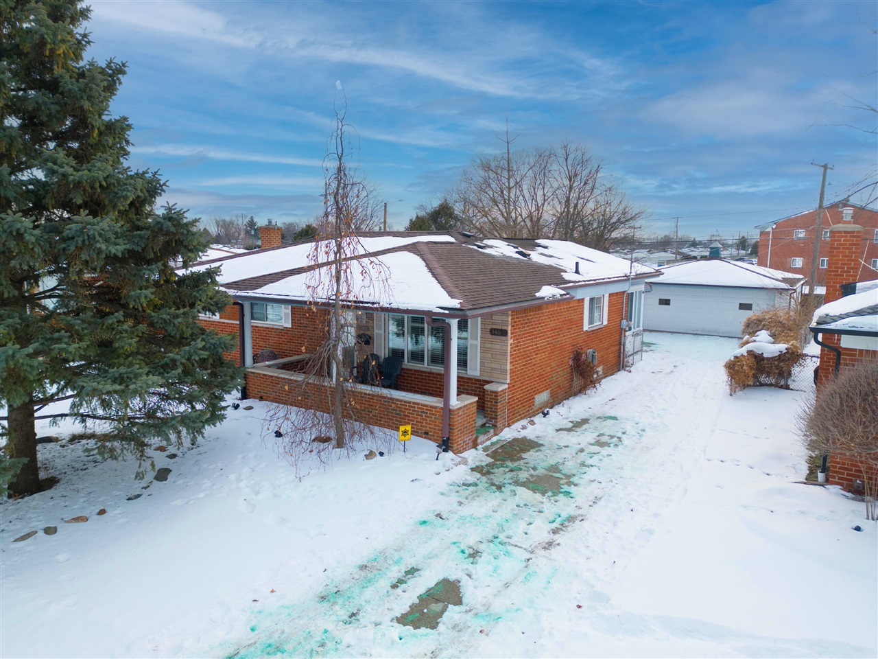 34617 Greentrees Road, Sterling Heights, MI, 48312-5516