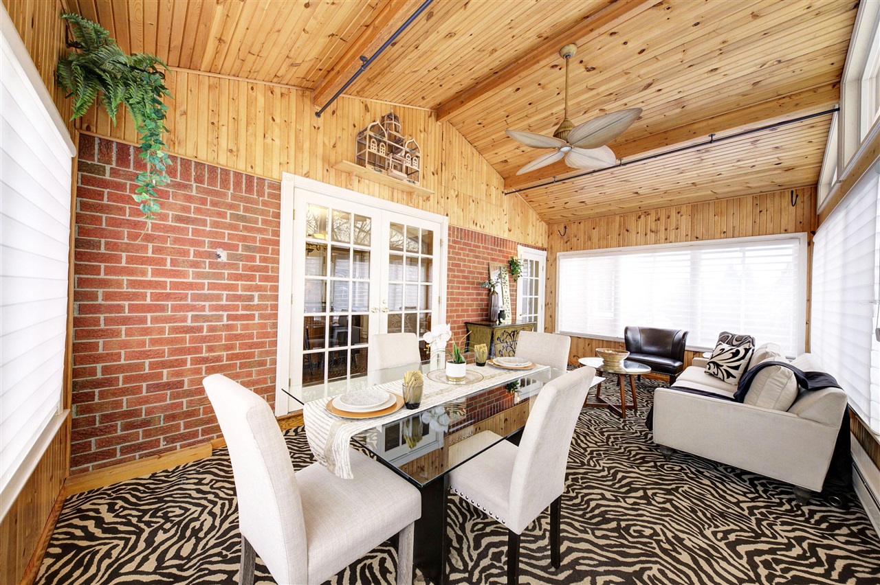 34617 Greentrees Road, Sterling Heights, MI, 48312-5516