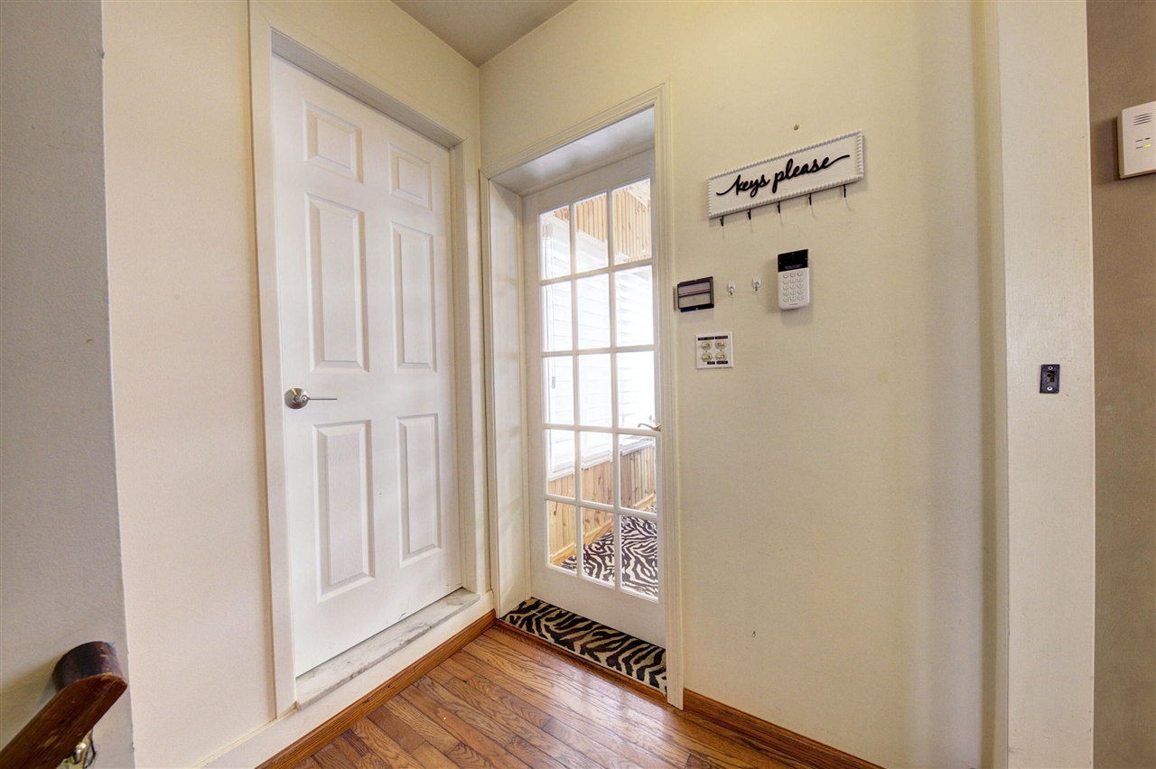 34617 Greentrees Road, Sterling Heights, MI, 48312-5516