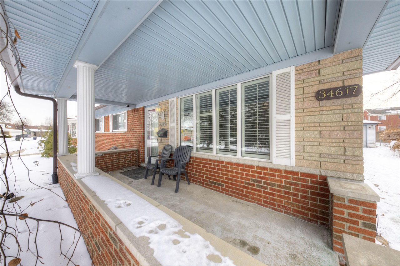 34617 Greentrees Road, Sterling Heights, MI, 48312-5516