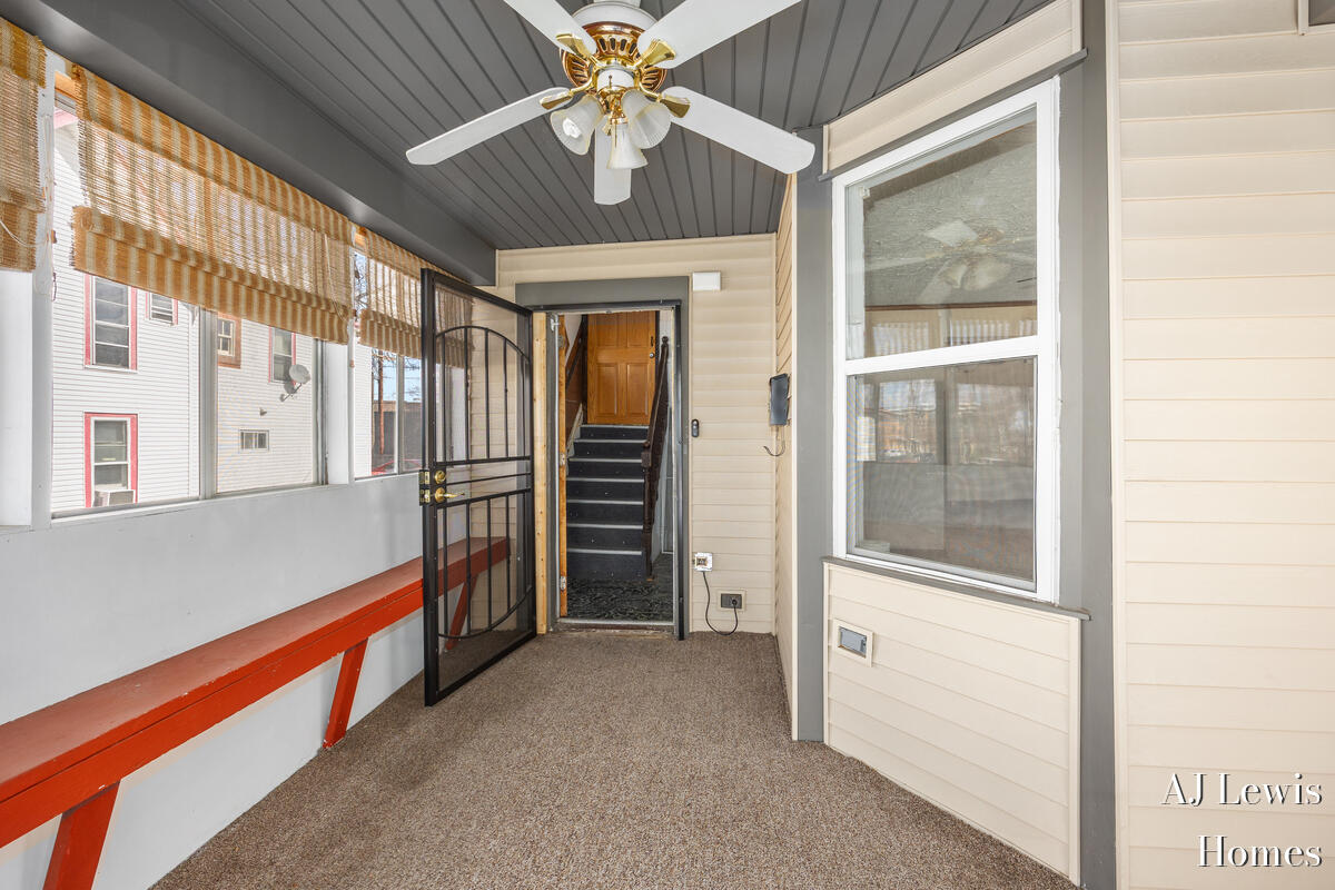 510 La Grave Avenue, Grand Rapids, MI, 49503-5223