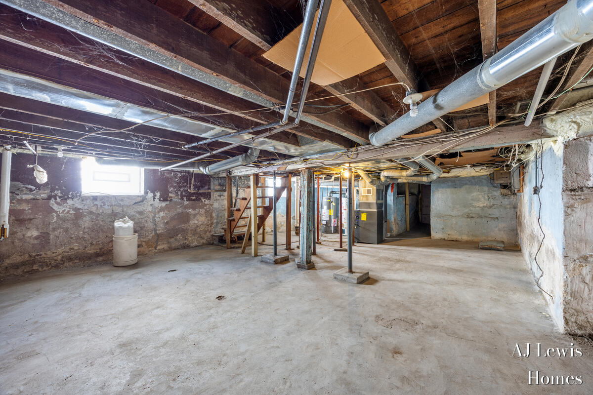 510 La Grave Avenue, Grand Rapids, MI, 49503-5223