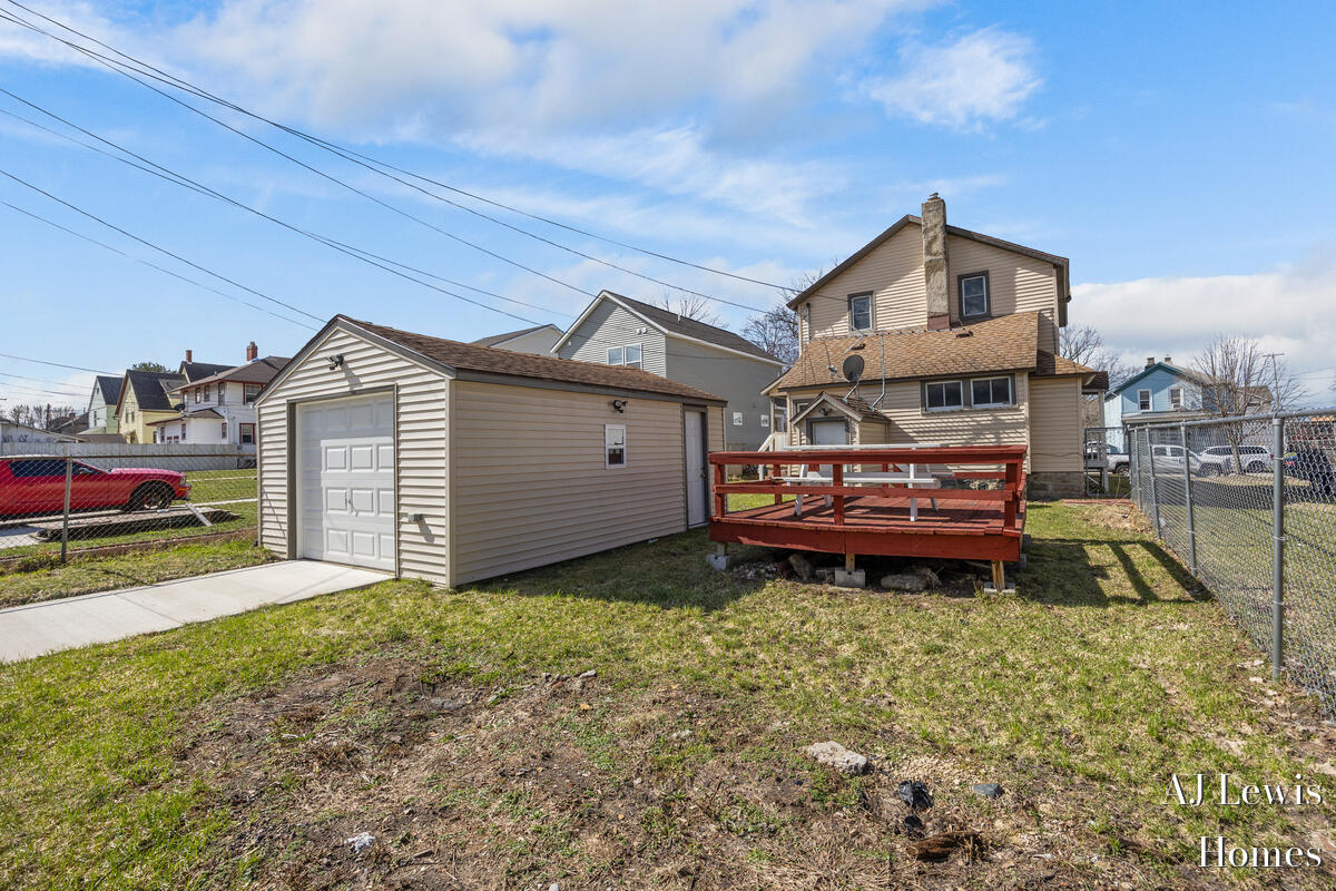 510 La Grave Avenue, Grand Rapids, MI, 49503-5223