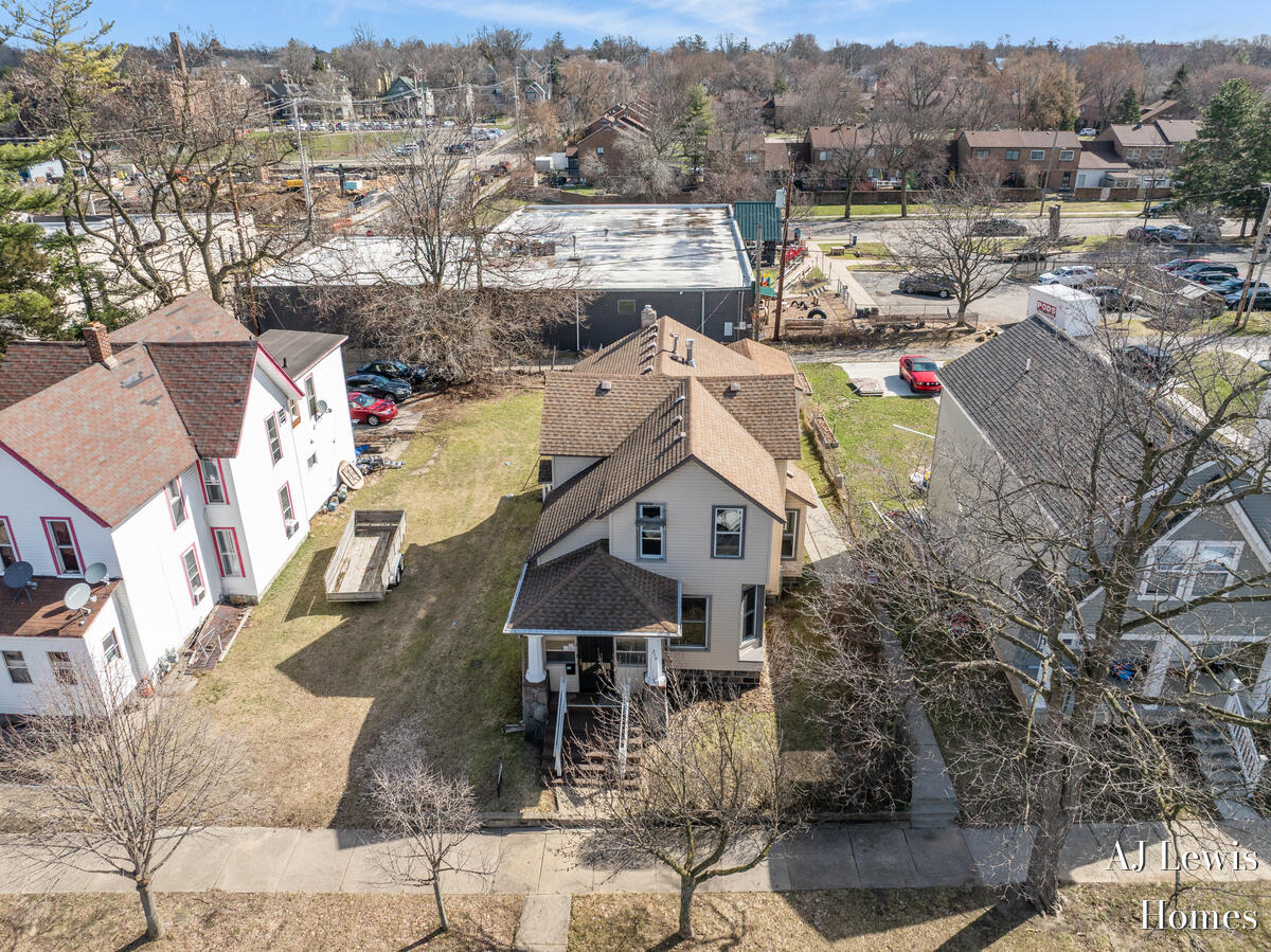 510 La Grave Avenue, Grand Rapids, MI, 49503-5223