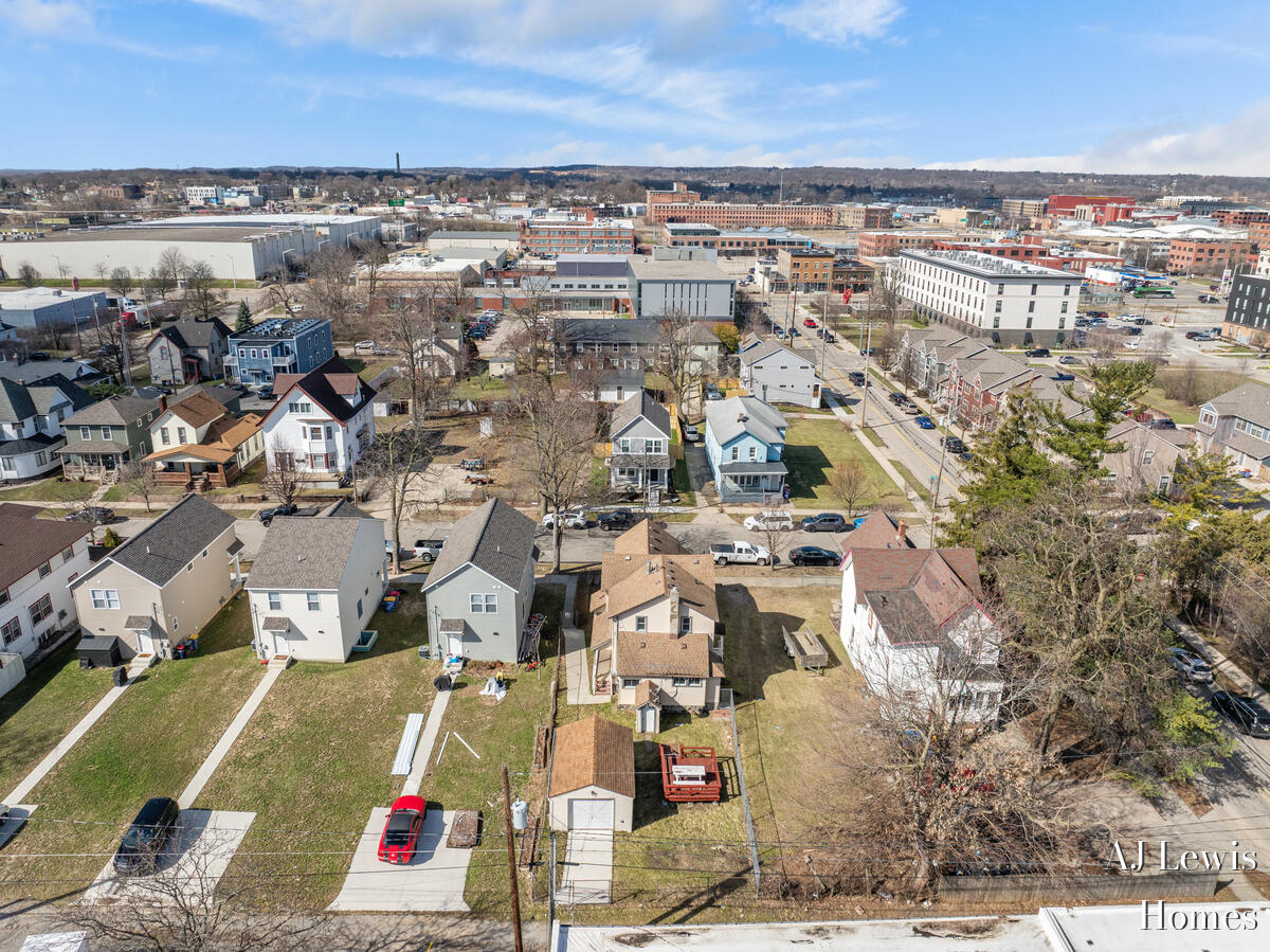 510 La Grave Avenue, Grand Rapids, MI, 49503-5223