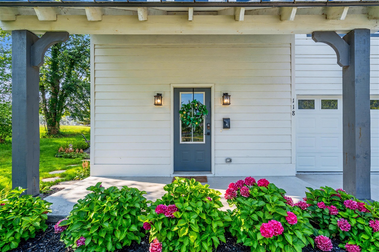 118 Elkenburg Street UNIT&nbsp;20, South Haven, MI, 49090