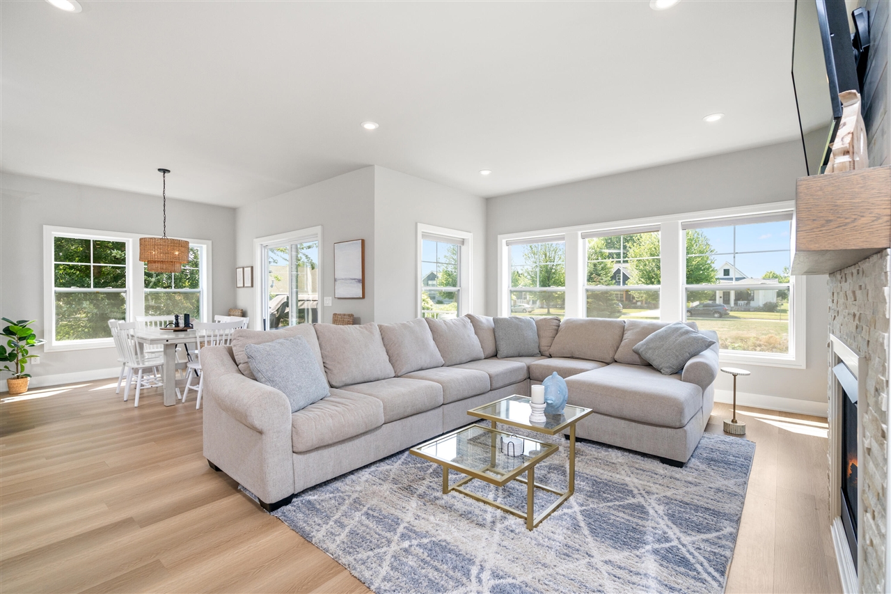 118 Elkenburg Street UNIT&nbsp;20, South Haven, MI, 49090