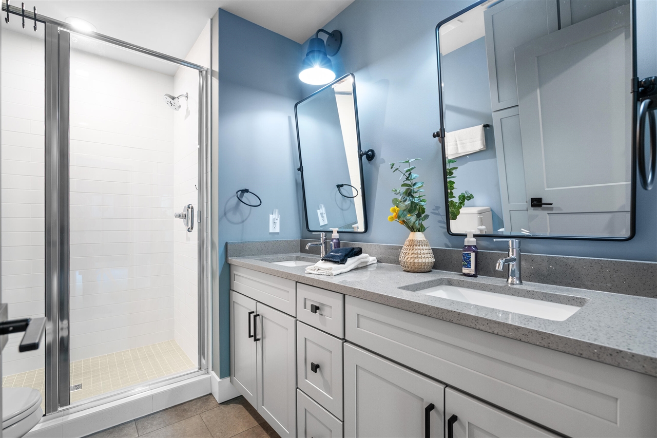 118 Elkenburg Street UNIT&nbsp;20, South Haven, MI, 49090