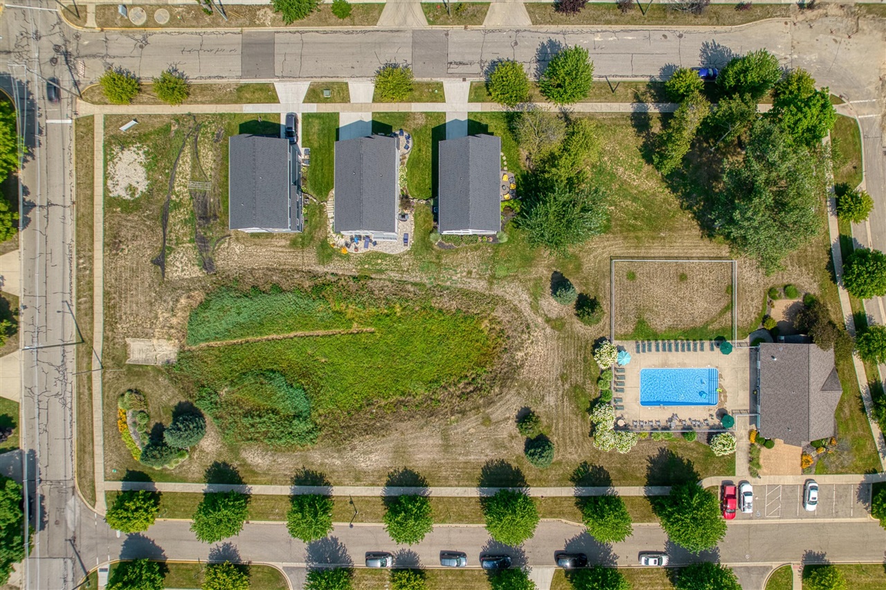 118 Elkenburg Street UNIT&nbsp;20, South Haven, MI, 49090