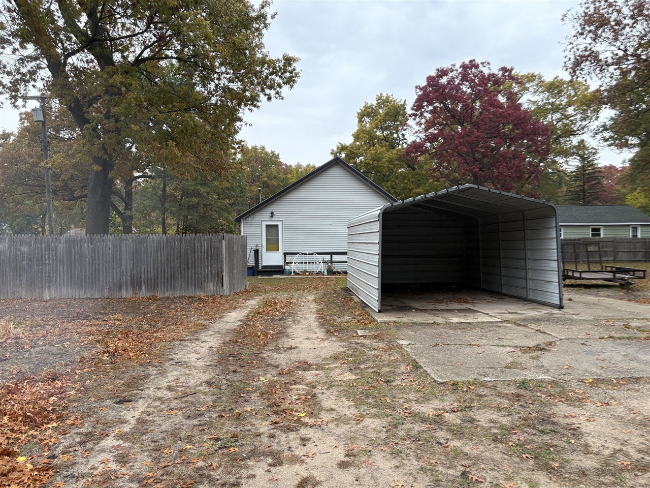 2973 Valk Street, Norton Shores, MI, 49444-2407