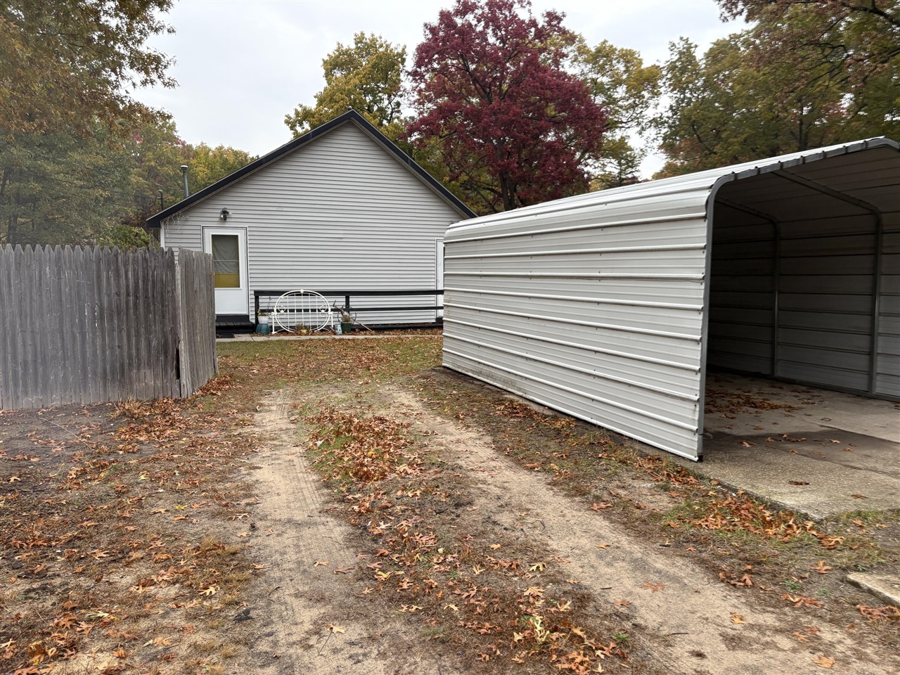 2973 Valk Street, Norton Shores, MI, 49444-2407