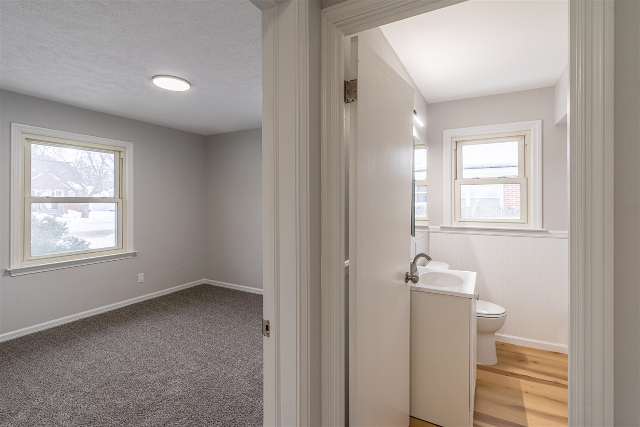 1060 Green Street, Muskegon, MI, 49442-4145