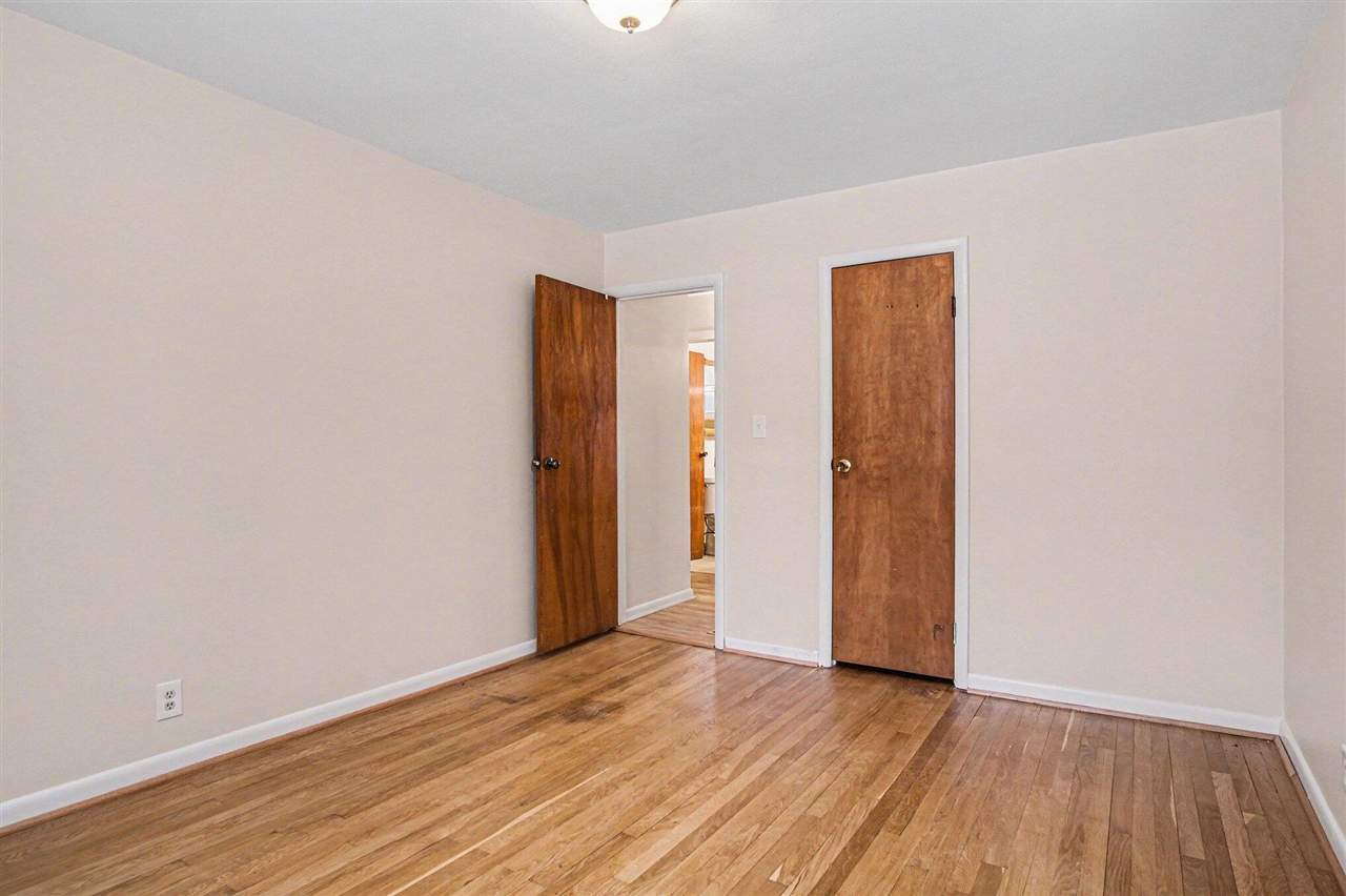 665 4 Mile Road, Comstock Park, MI, 49321-8907