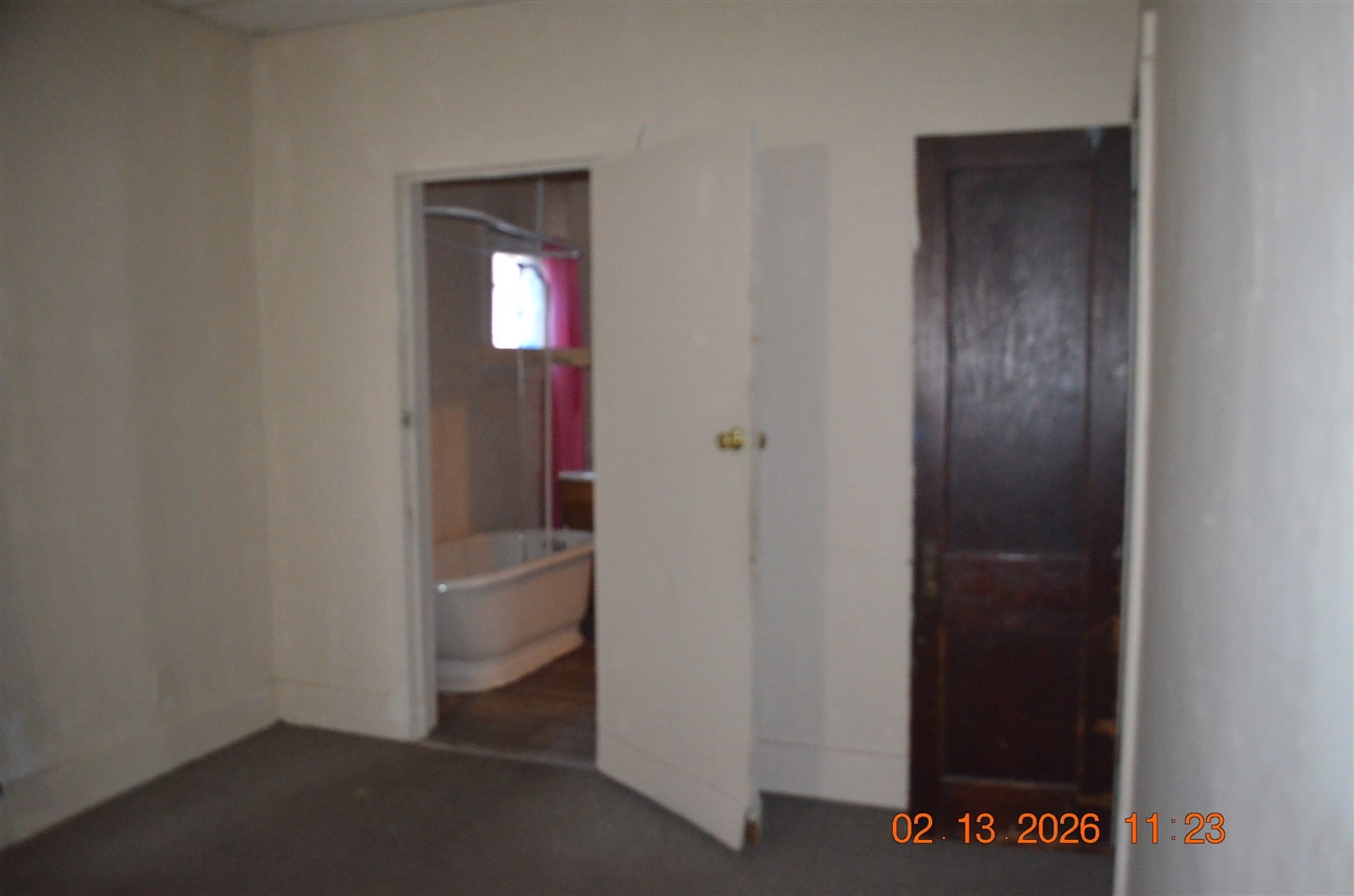 520 Broadway, Benton Harbor, MI, 49022-4912