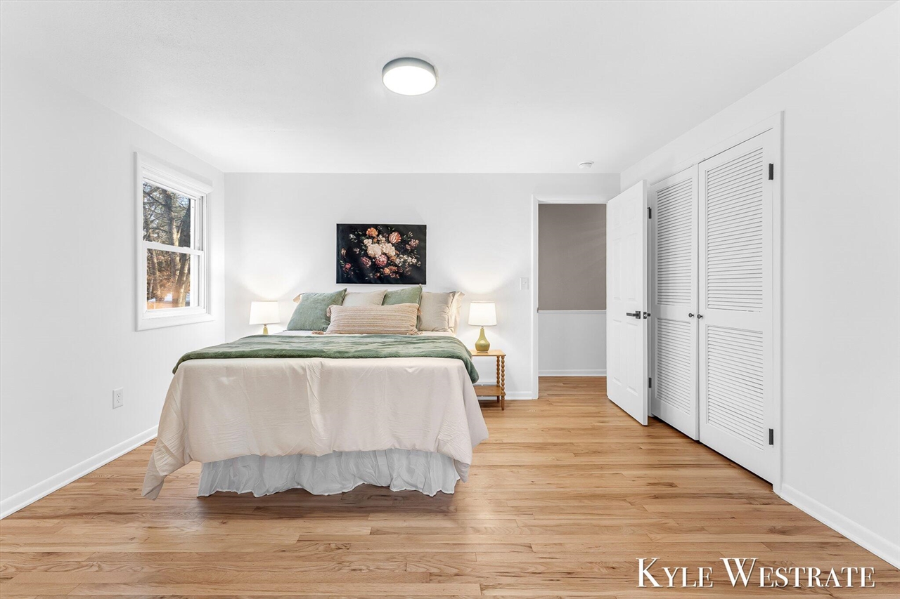 7361 Sheffield Drive, Ada, MI, 49301-9240