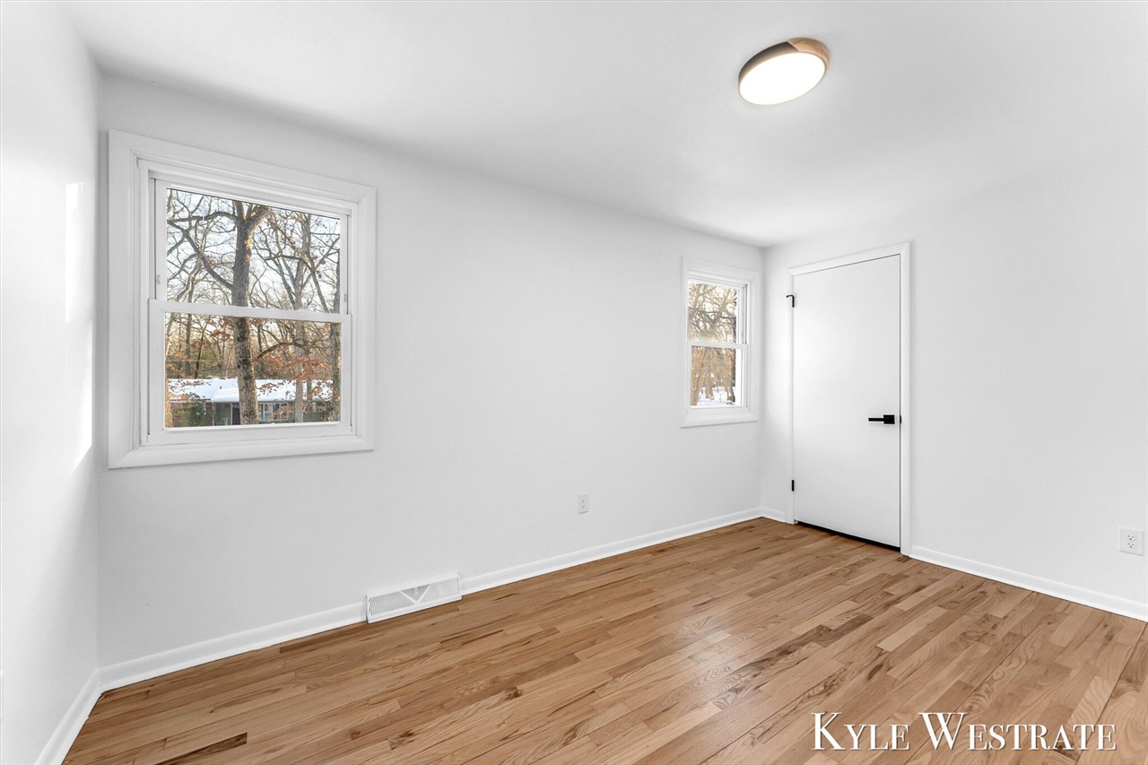 7361 Sheffield Drive, Ada, MI, 49301-9240