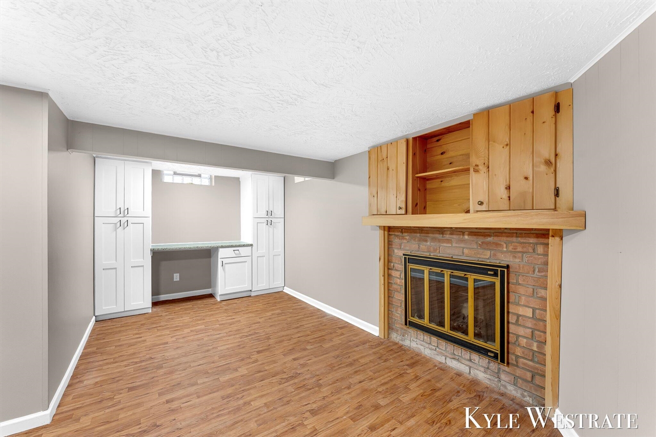 7361 Sheffield Drive, Ada, MI, 49301-9240