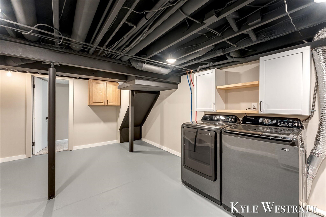 7361 Sheffield Drive, Ada, MI, 49301-9240