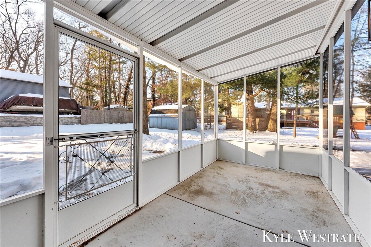 7361 Sheffield Drive, Ada, MI, 49301-9240