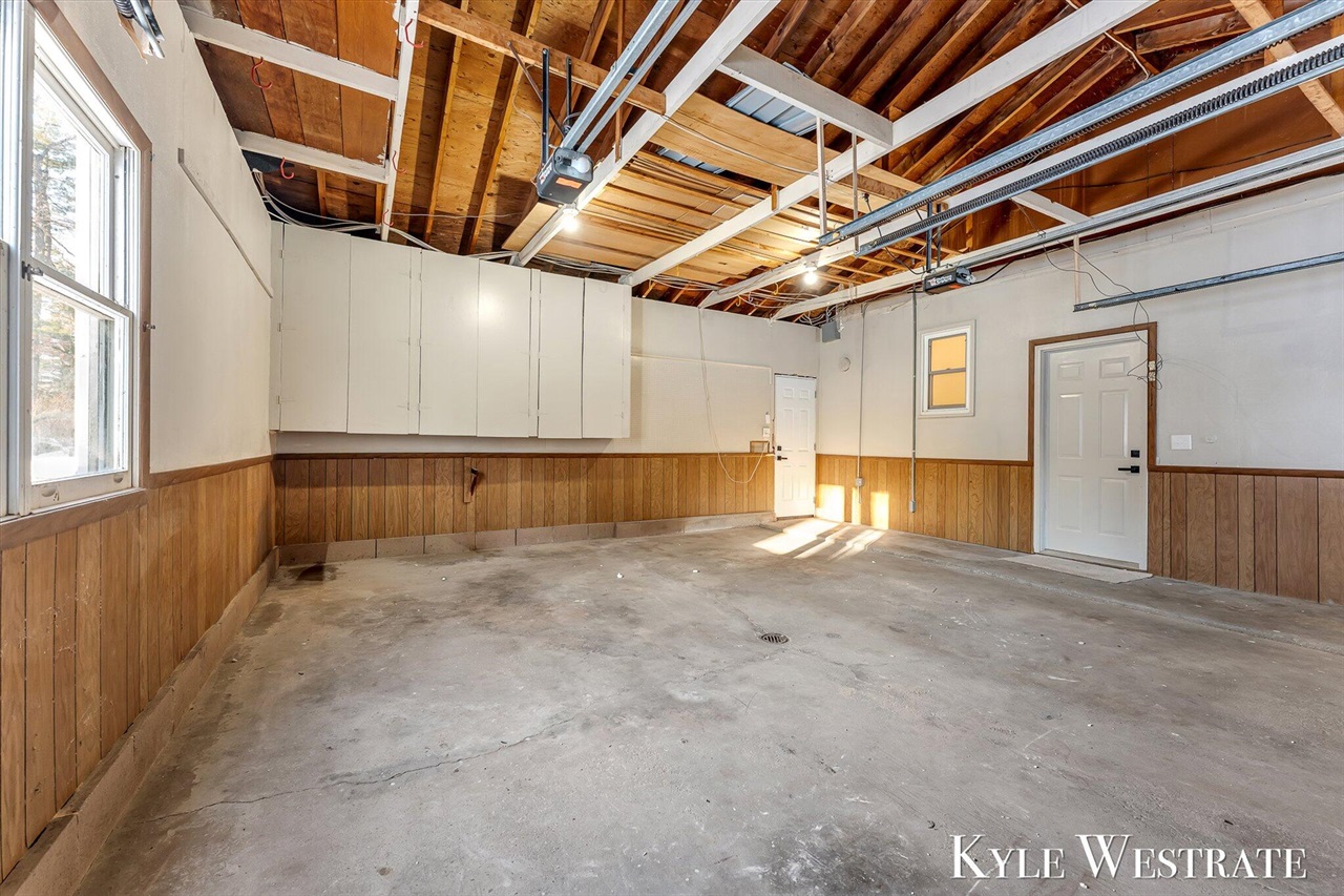 7361 Sheffield Drive, Ada, MI, 49301-9240