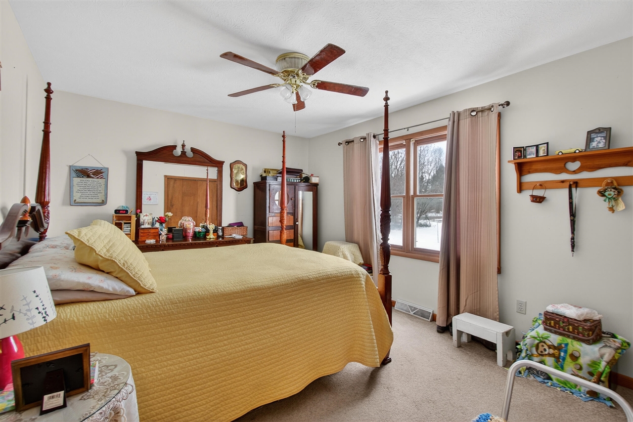 1150 Losey Road, Rives Junction, MI, 49277-9762