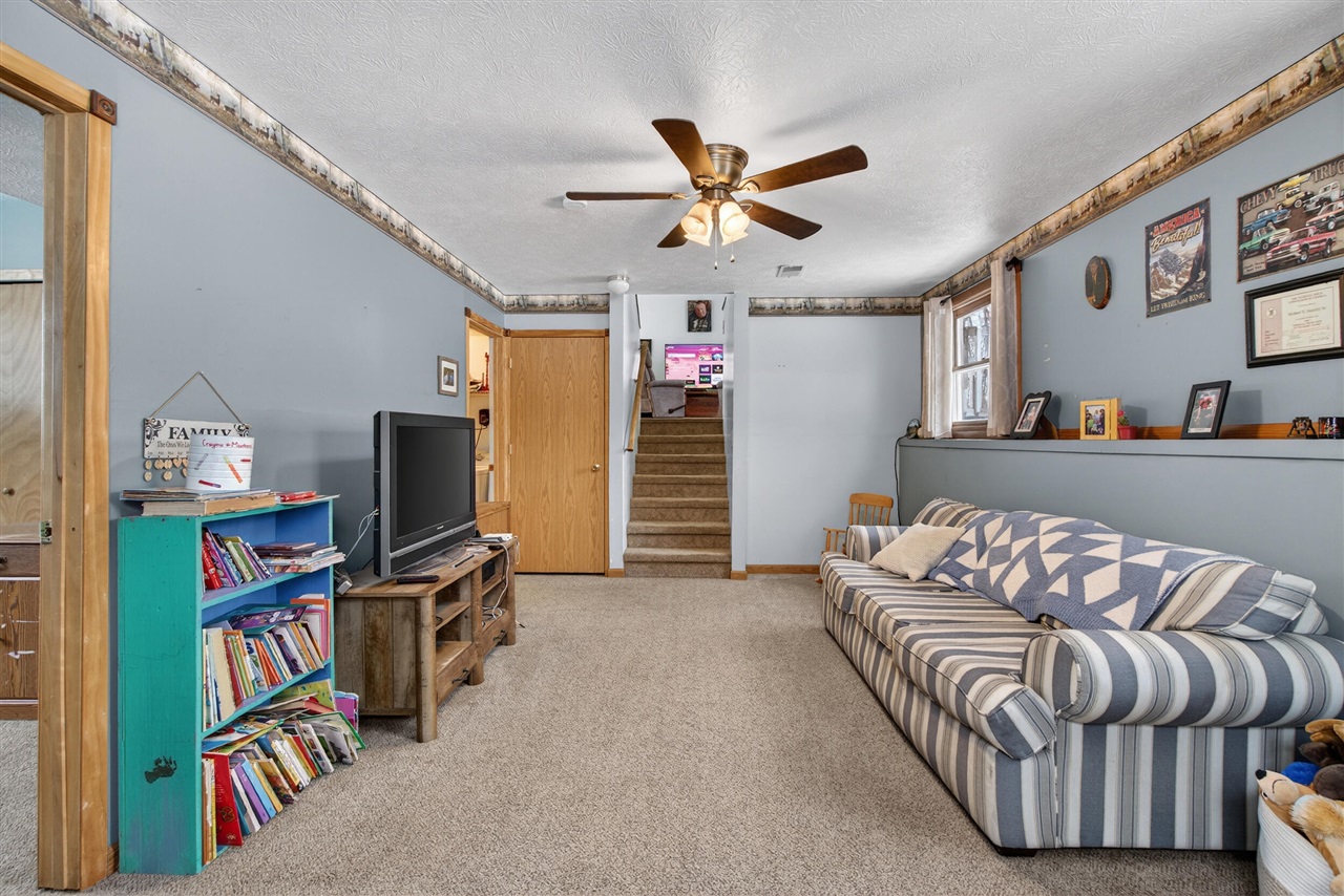 1150 Losey Road, Rives Junction, MI, 49277-9762