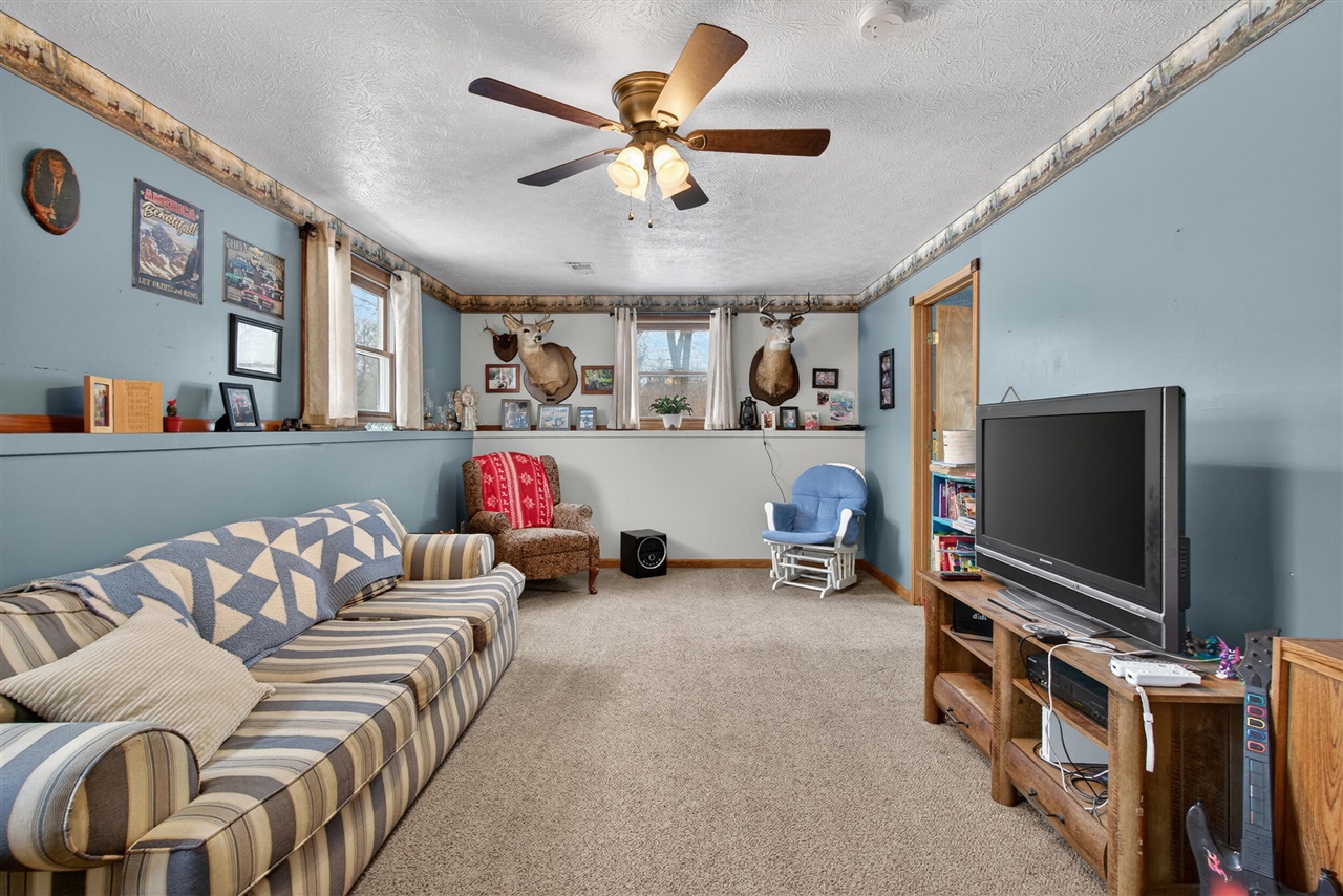 1150 Losey Road, Rives Junction, MI, 49277-9762