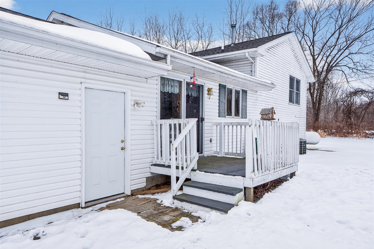 1150 Losey Road, Rives Junction, MI, 49277-9762