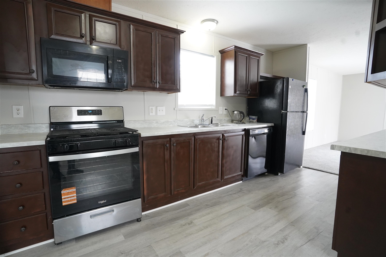 1906 Hawk Drive, Kalamazoo, MI, 49008