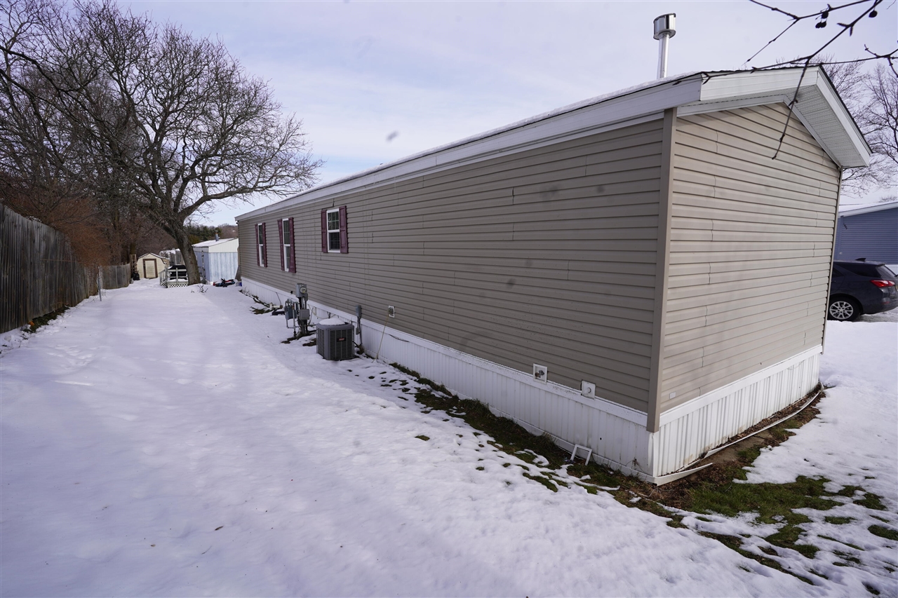 1906 Hawk Drive, Kalamazoo, MI, 49008