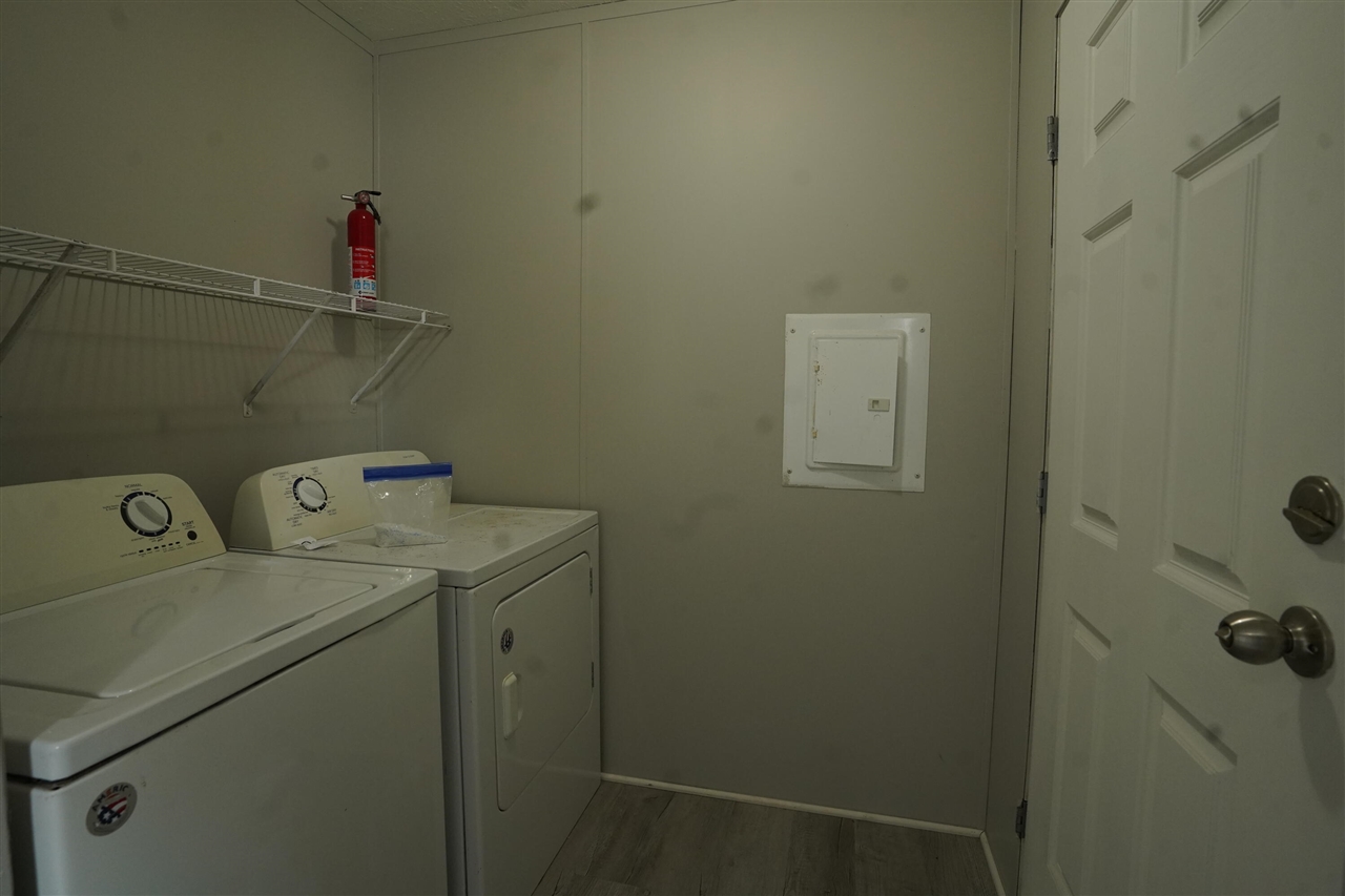 1906 Hawk Drive, Kalamazoo, MI, 49008