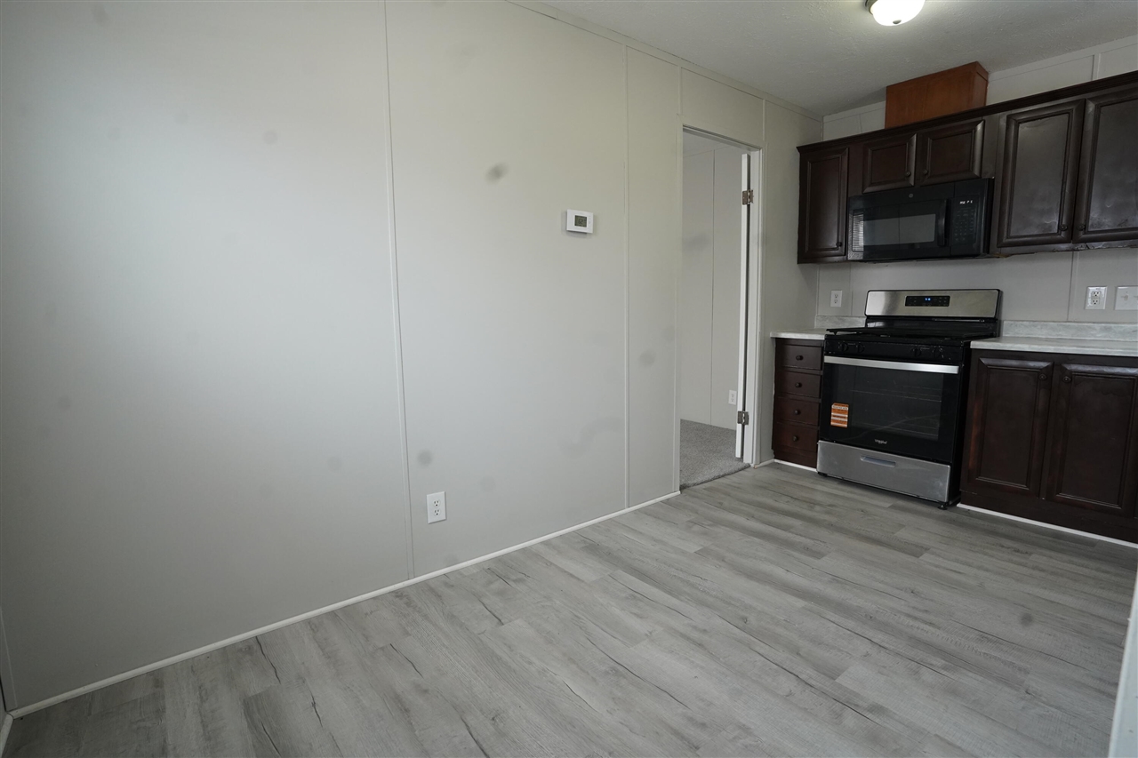 1906 Hawk Drive, Kalamazoo, MI, 49008