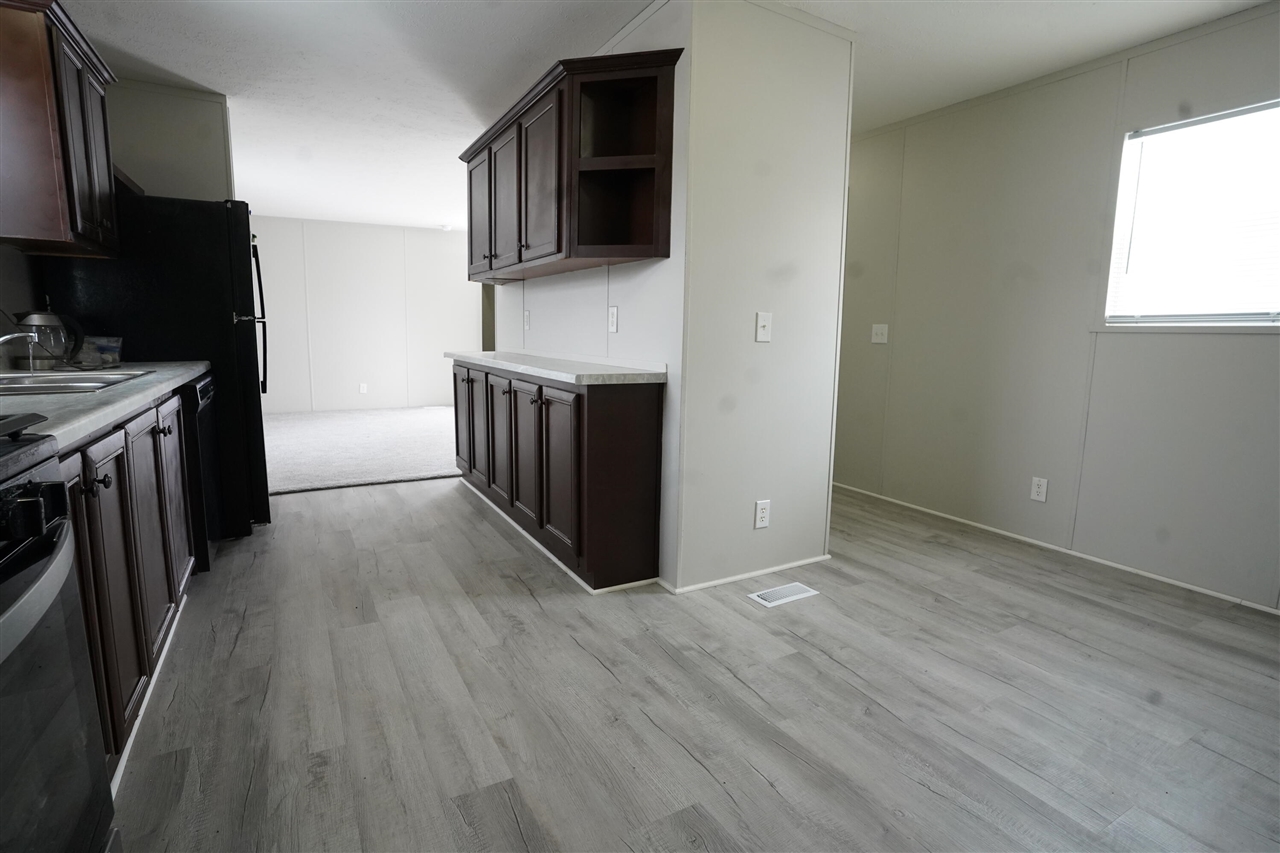 1906 Hawk Drive, Kalamazoo, MI, 49008