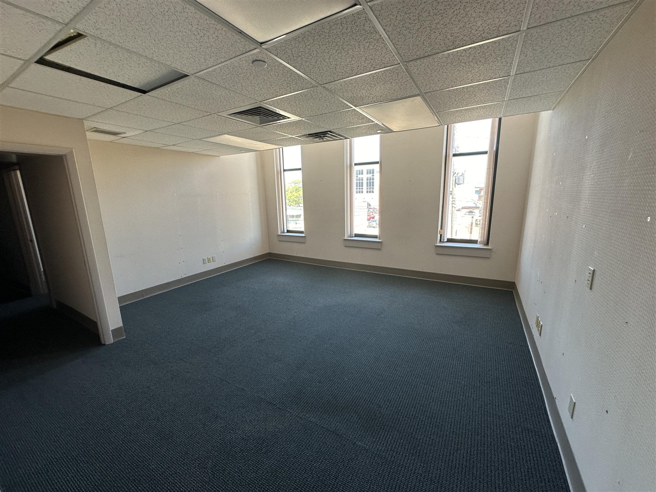 348 N Burdick Street, Kalamazoo, MI, 49007-3830