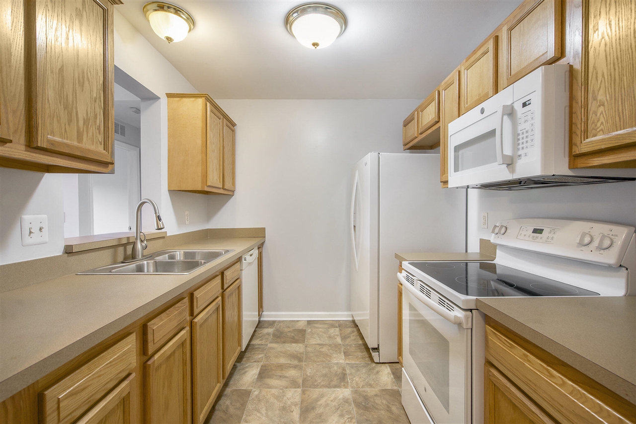 4191 Cornerstone Drive, Canton, MI, 48188-7911