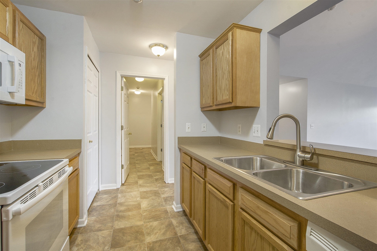 4191 Cornerstone Drive, Canton, MI, 48188-7911