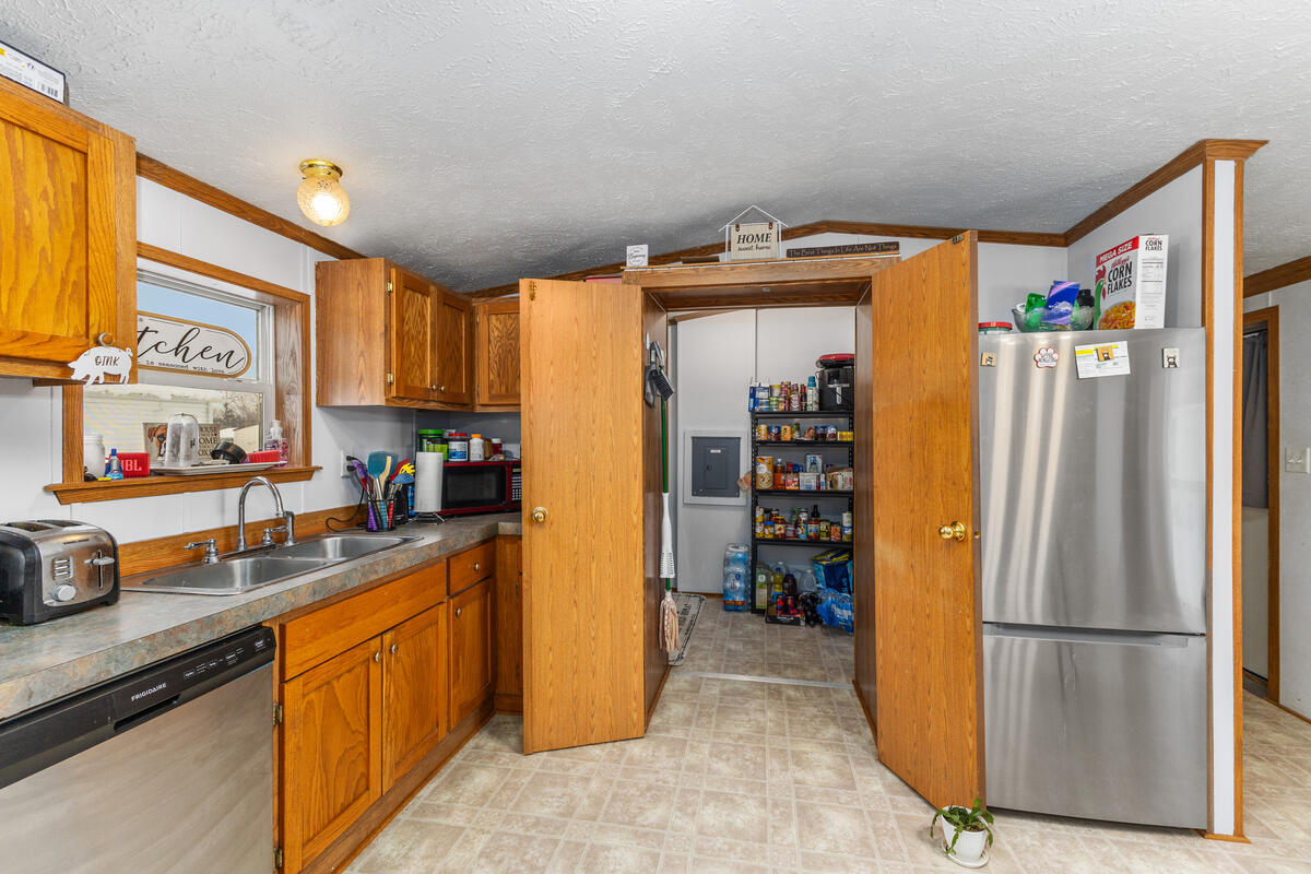 635 Sunfish, Newaygo, MI, 49337