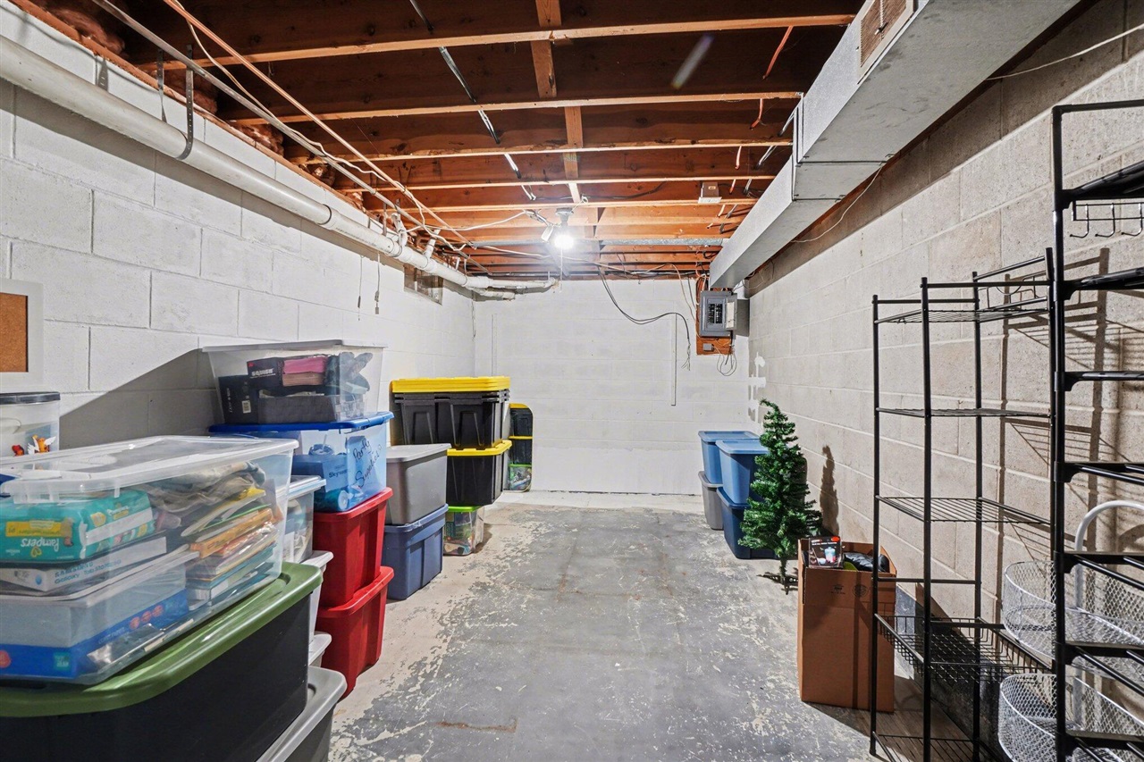 1950 Ora Street, Muskegon, MI, 49445-1624