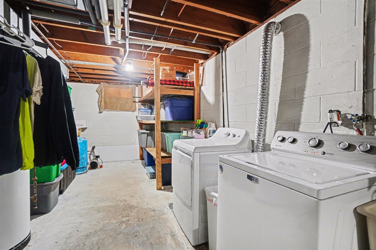 1950 Ora Street, Muskegon, MI, 49445-1624