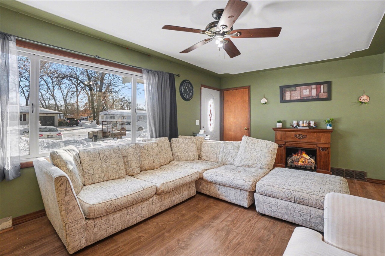 1950 Ora Street, Muskegon, MI, 49445-1624