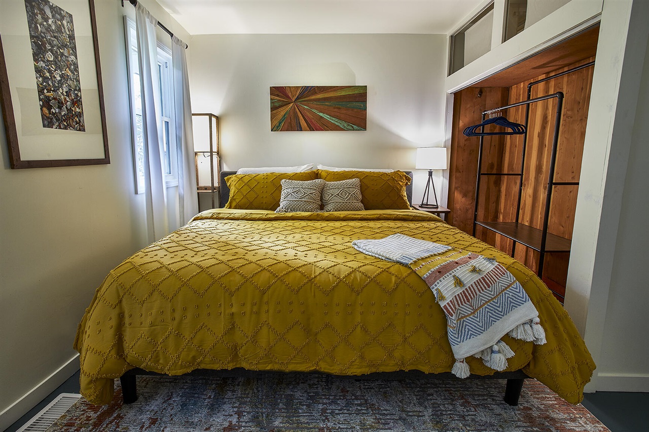 167 E Delaware Avenue, Benton Harbor, MI, 49022-6605