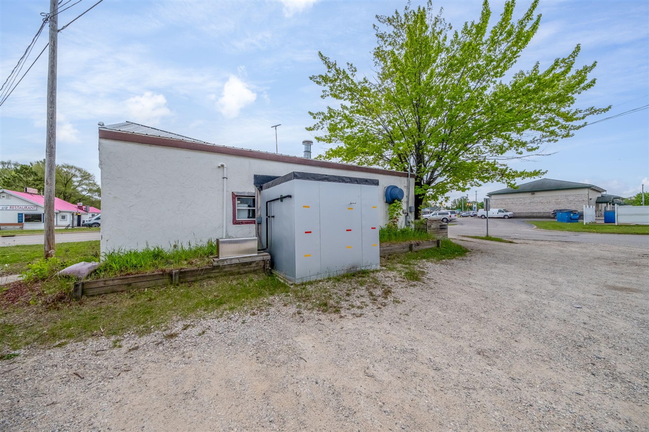 81 N Morey Road, Lake City, MI, 49651