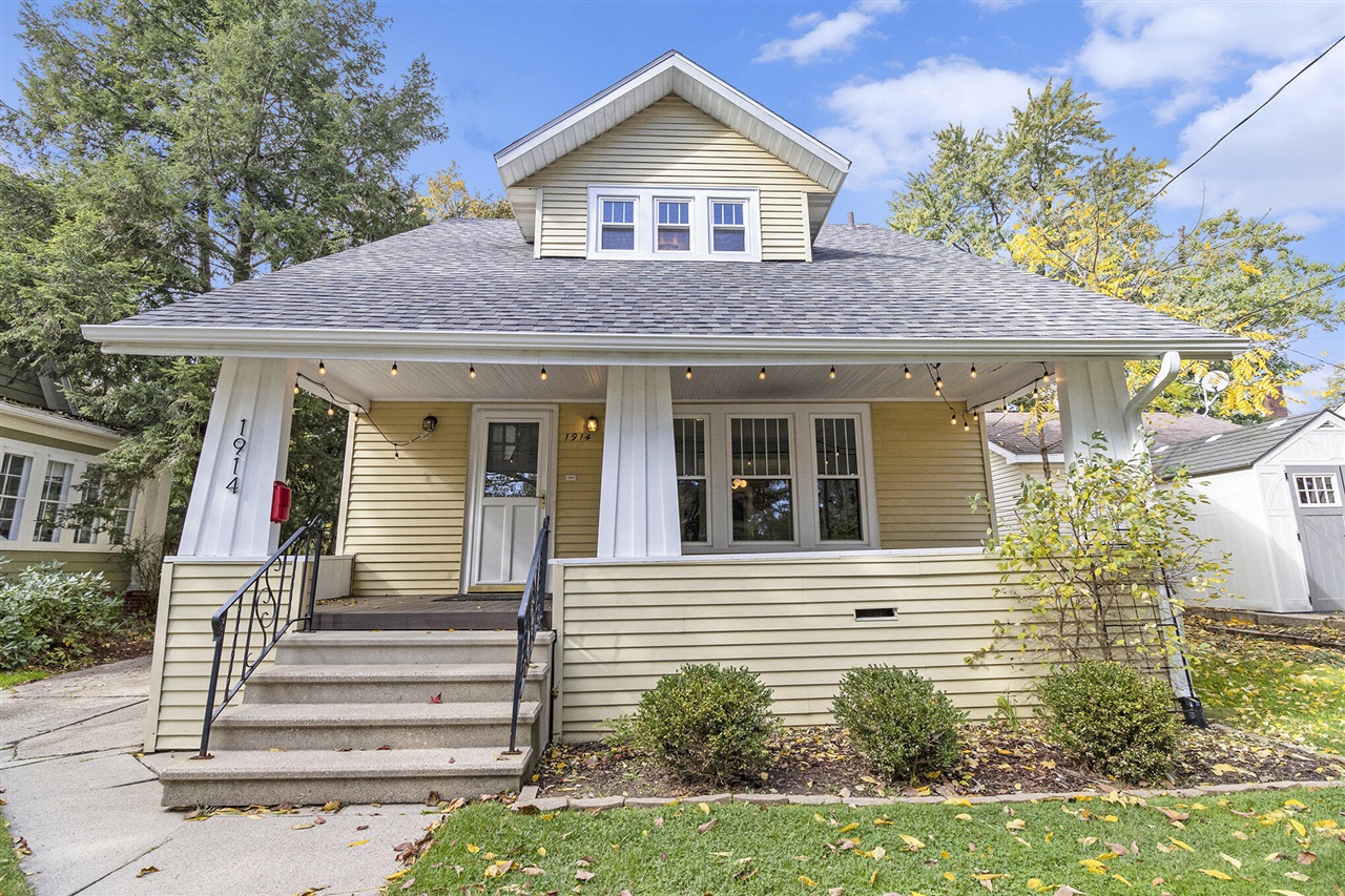 203 W 9th Street, Sycamore, OH, 44882