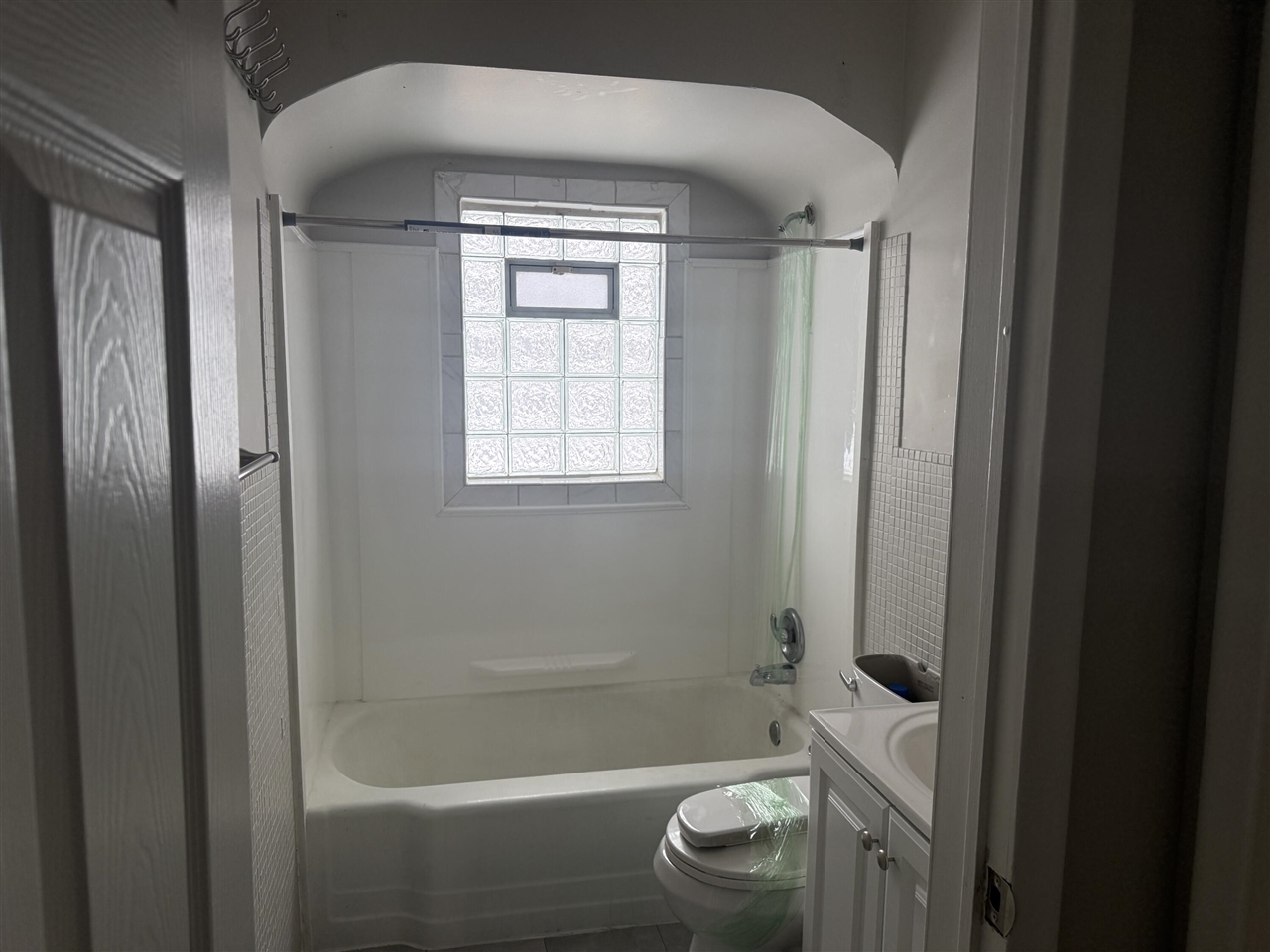 6237 Inkster Road, Taylor, MI, 48180-1016