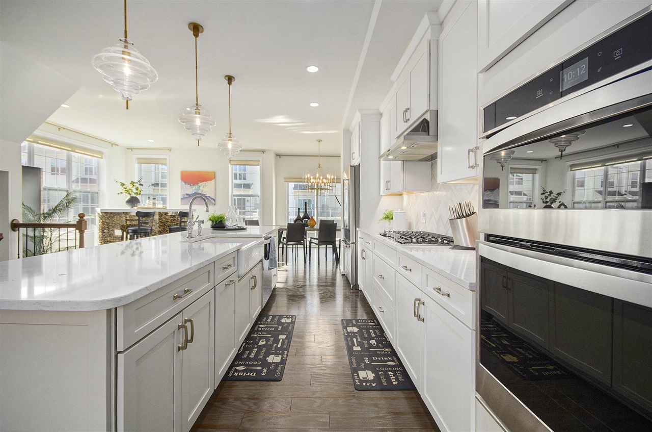 2822 Purley Avenue, Ann Arbor, MI, 48105-2295