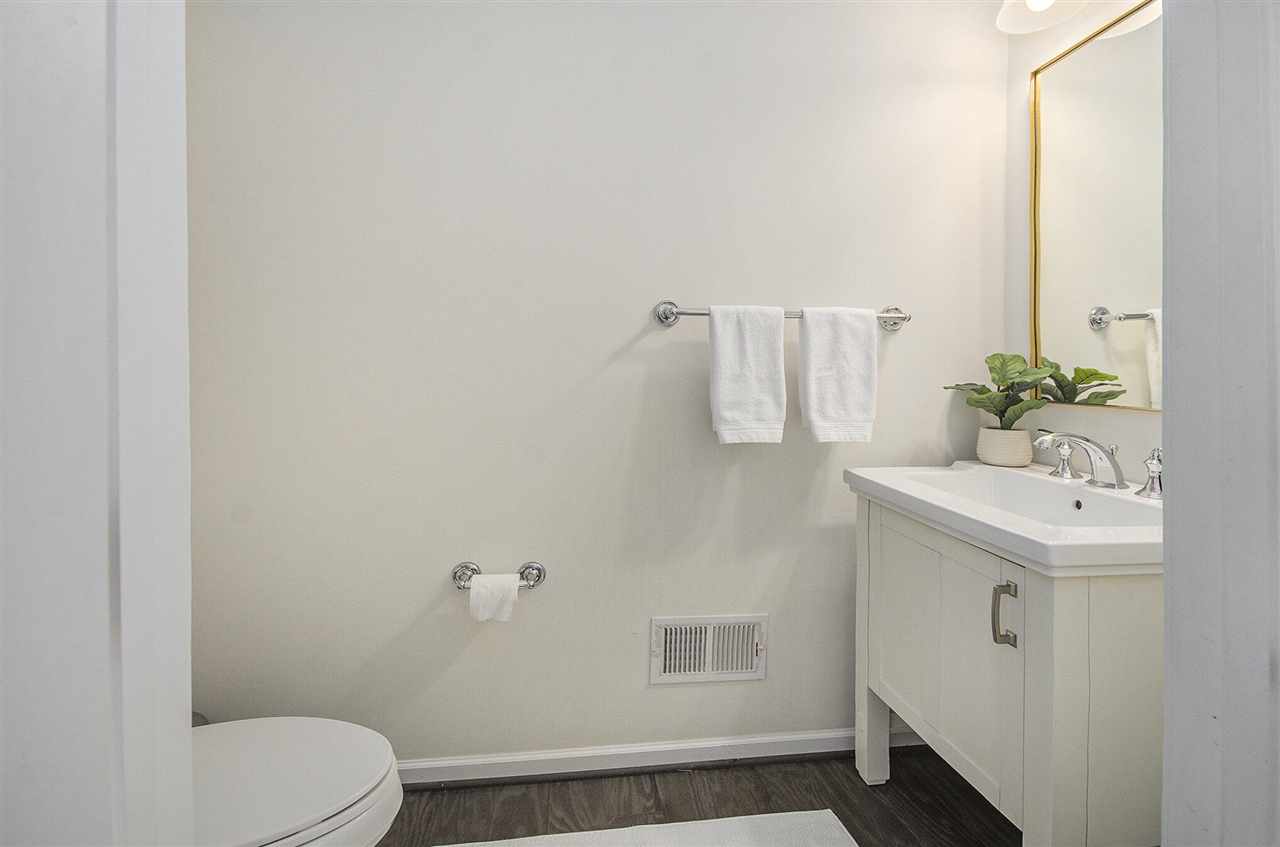 2822 Purley Avenue, Ann Arbor, MI, 48105-2295